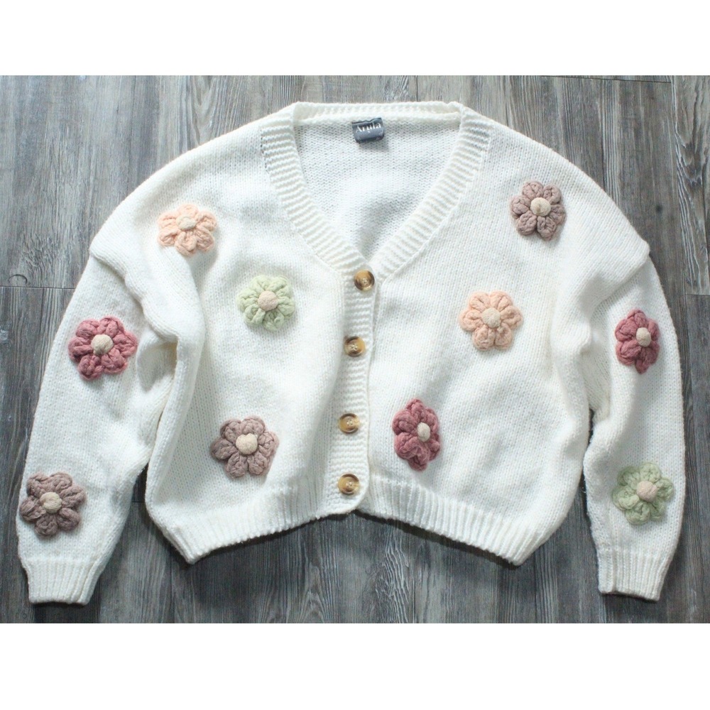 Arula Cardigan Women's PLUS XS (X) Cream Chunky Knit 3D Floral Applique Button